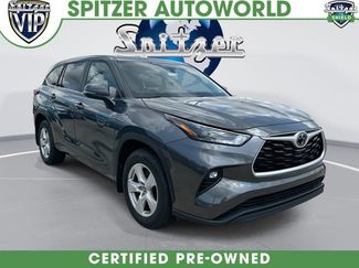 Used 2023 Toyota Highlander LE AWD/4WD video 1