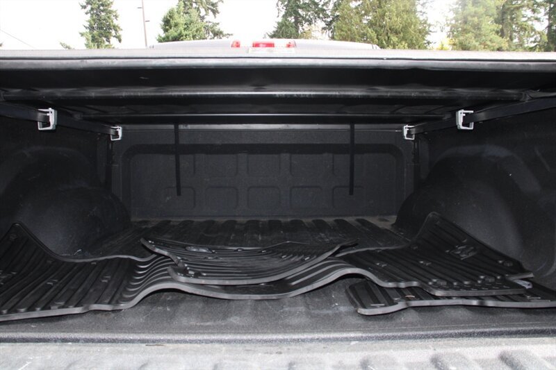 Used 2017 RAM 1500 Big Horn AWD/4WD image 16