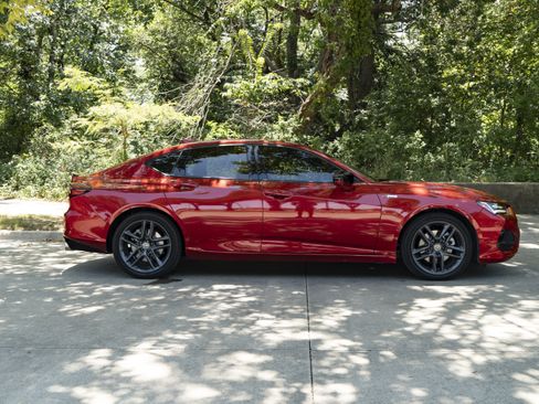 Used 2025 Acura TLX SH-AWD w/ A-SPEC Pkg image 10