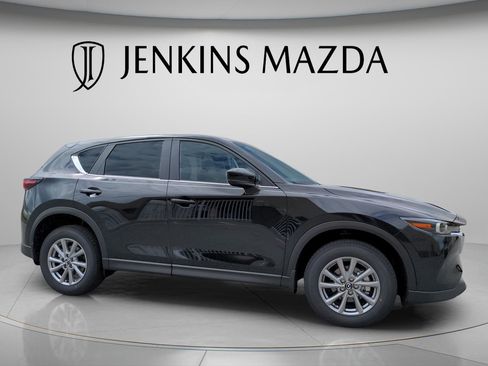 Used 2023 MAZDA CX-5 AWD 2.5 S w/ Preferred Package image 2