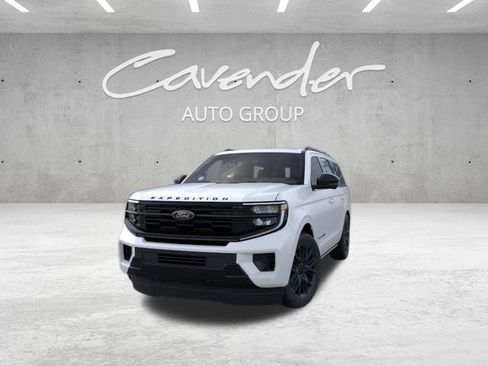 New 2026 Ford Expedition Platinum image 2