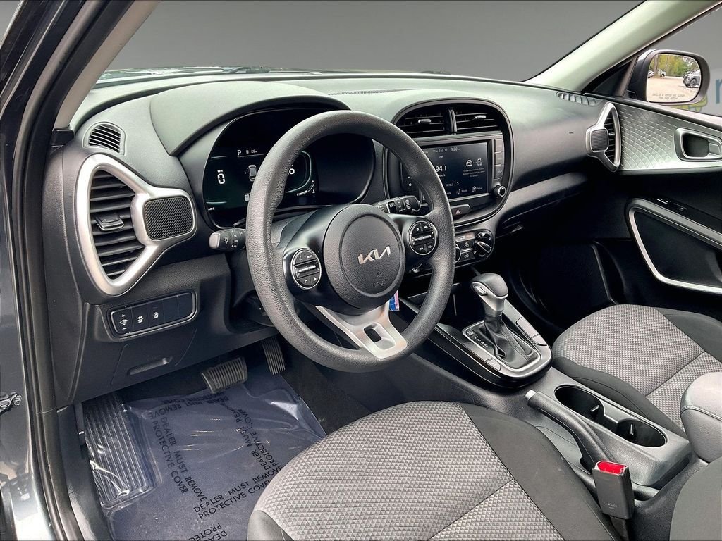 Certified 2024 Kia Soul LX w/ Option Group 015 FWD image 8