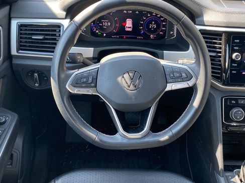 Used 2022 Volkswagen Atlas Cross Sport SE w/ Panoramic Sunroof Package AWD/4WD image 5