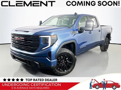 Used 2024 GMC Sierra 1500 Pro w/ Graphite Edition