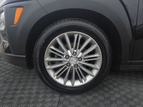 Used 2018 Hyundai Kona SEL image 32