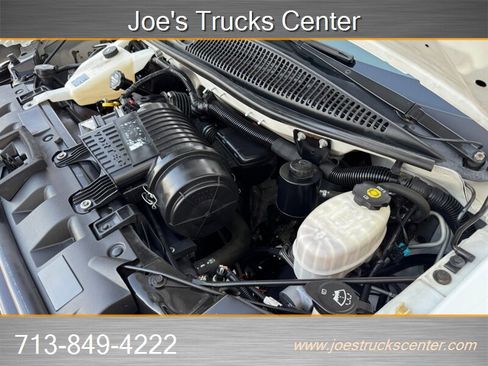 Used 2018 Chevrolet Express 3500 w/ Power Convenience Package image 48