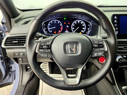 Used 2022 Honda Accord Sport image 11