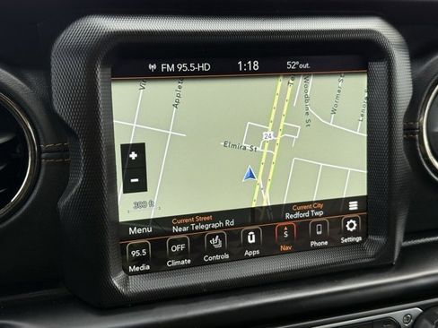 Certified 2021 Jeep Gladiator Overland image 25