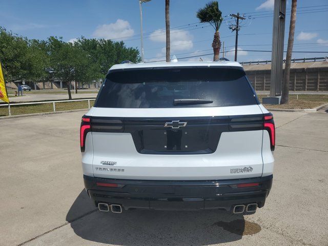 New 2026 Chevrolet Traverse High Country w/ LPO, Floor Liner Package FWD image 5