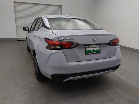 Used 2024 Nissan Versa SV FWD image 6