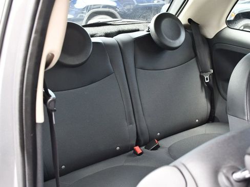 Used 2015 FIAT 500 Pop FWD image 18