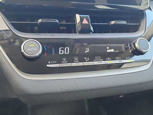 Used 2024 Toyota Corolla LE image 19