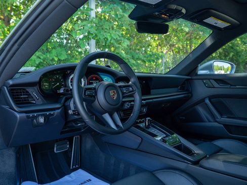 Certified 2024 Porsche 911 Carrera GTS RWD image 4