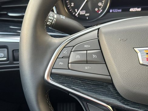 Used 2025 Cadillac XT5 Premium Luxury w/ Technology Package image 33