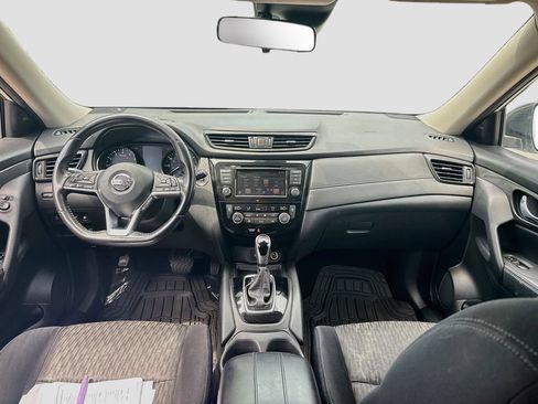 Used 2019 Nissan Rogue SV FWD image 25
