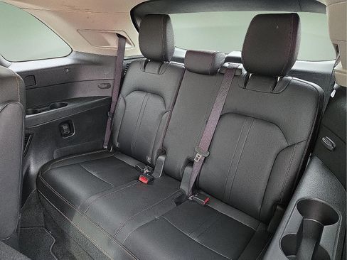 Used 2025 MAZDA CX-90 3.3 Turbo w/ Preferred Package image 10