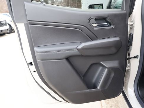 New 2026 GMC Canyon Elevation w/ Convenience Package image 23