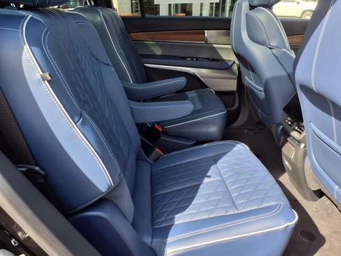 New 2026 Cadillac Vistiq Premium Luxury image 22