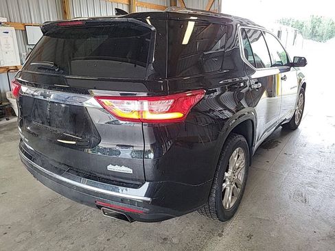 Used 2019 Chevrolet Traverse High Country w/ LPO, Floor Liner Package AWD/4WD image 4