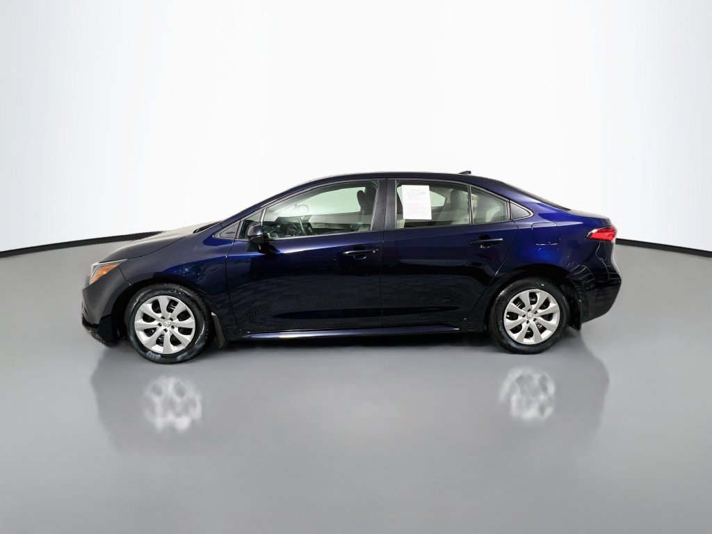 Used 2025 Toyota Corolla LE FWD image 6