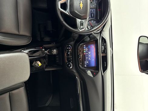 Used 2021 Chevrolet TrailBlazer LT w/ Premium Seating Package FWD image 26