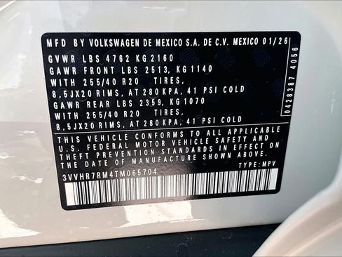 New 2026 Volkswagen Tiguan SE R-Line FWD image 19