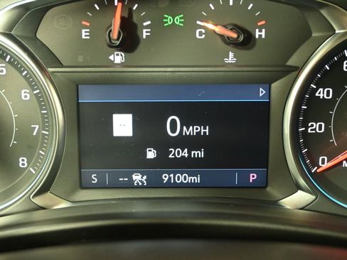 Used 2024 Chevrolet Equinox LT AWD/4WD image 25