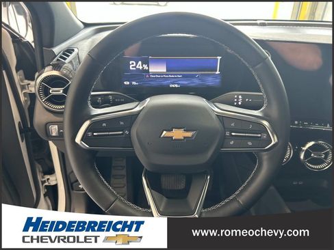 Used 2024 Chevrolet Blazer EV LT AWD/4WD image 18