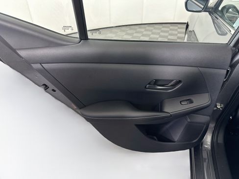 Used 2025 Nissan Sentra S FWD image 25