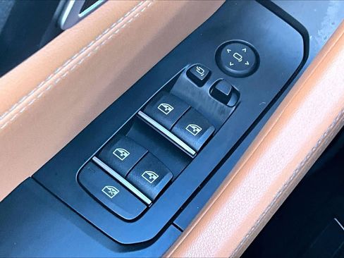 Certified 2023 BMW X6 xDrive40i w/ Premium Package image 35