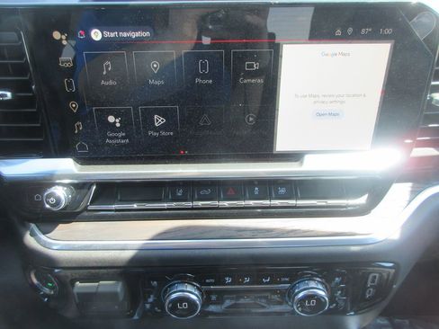 New 2026 GMC Sierra 2500 SLT w/ SLT Convenience Package AWD/4WD image 19