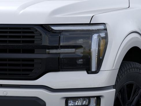 New 2026 Ford F150 Platinum w/ FX4 Off-Road Package AWD/4WD image 18