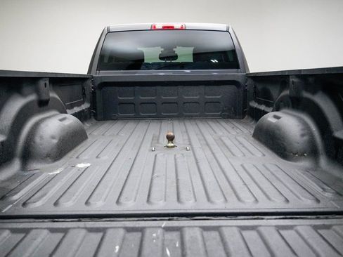 Used 2020 RAM 3500 Big Horn w/ Level 1 Equipment Group image 12