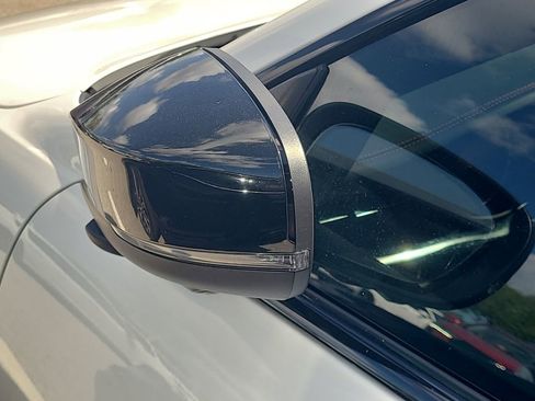 Used 2021 Maserati Quattroporte S image 9