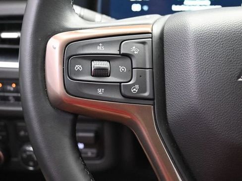 Used 2024 Chevrolet Tahoe High Country AWD/4WD image 10