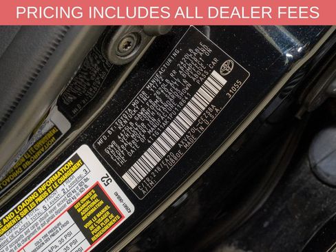 Used 2023 Toyota Camry SE FWD image 18
