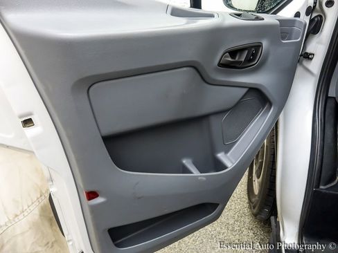 Used 2017 Ford Transit 150 XL image 18