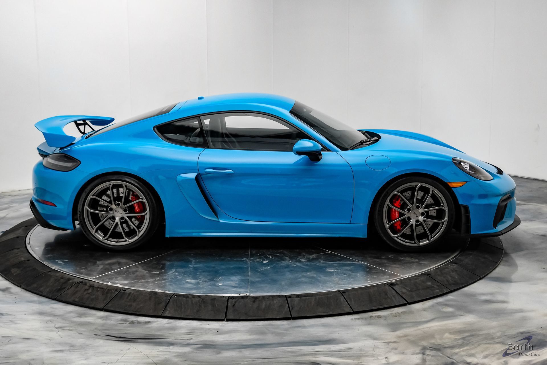 Used 2020 Porsche 718 Cayman GT4 RWD image 21