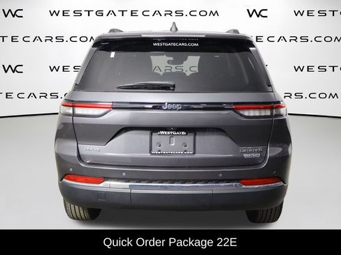 Used 2022 Jeep Grand Cherokee Limited AWD/4WD image 4