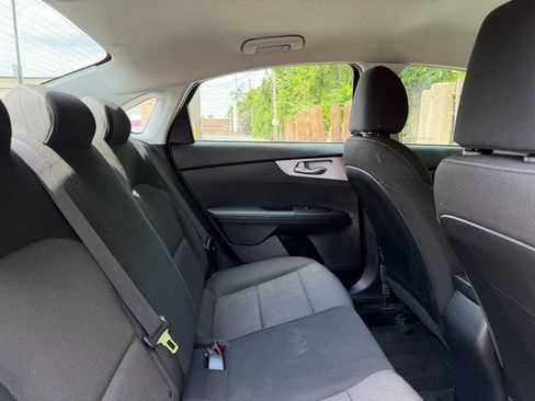 Used 2022 Kia Forte Sedan FWD image 19