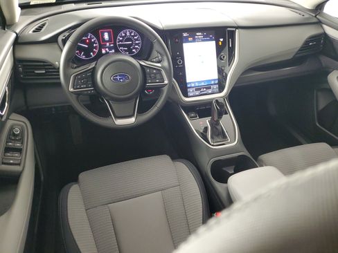Used 2025 Subaru Outback Premium image 15