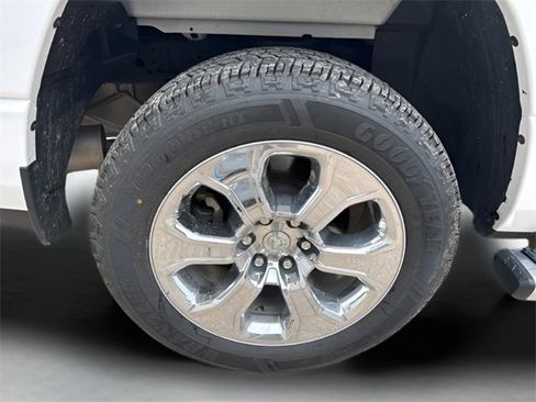 Used 2022 RAM 1500 Big Horn image 9