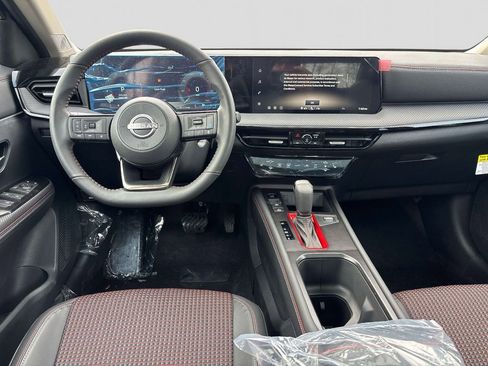 New 2026 Nissan Kicks SR w/ SR Premium Package image 8