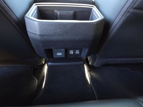 Certified 2024 Toyota Tacoma TRD Off-Road image 16