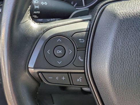 Used 2023 Toyota Camry SE image 8