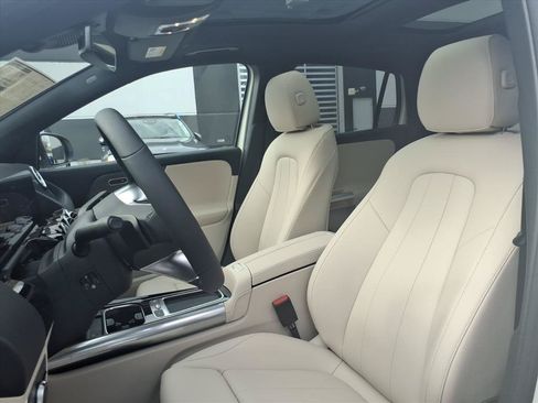 New 2026 Mercedes-Benz GLA 250 image 14