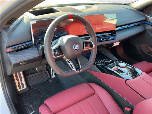 New 2025 BMW i5 M60 image 3