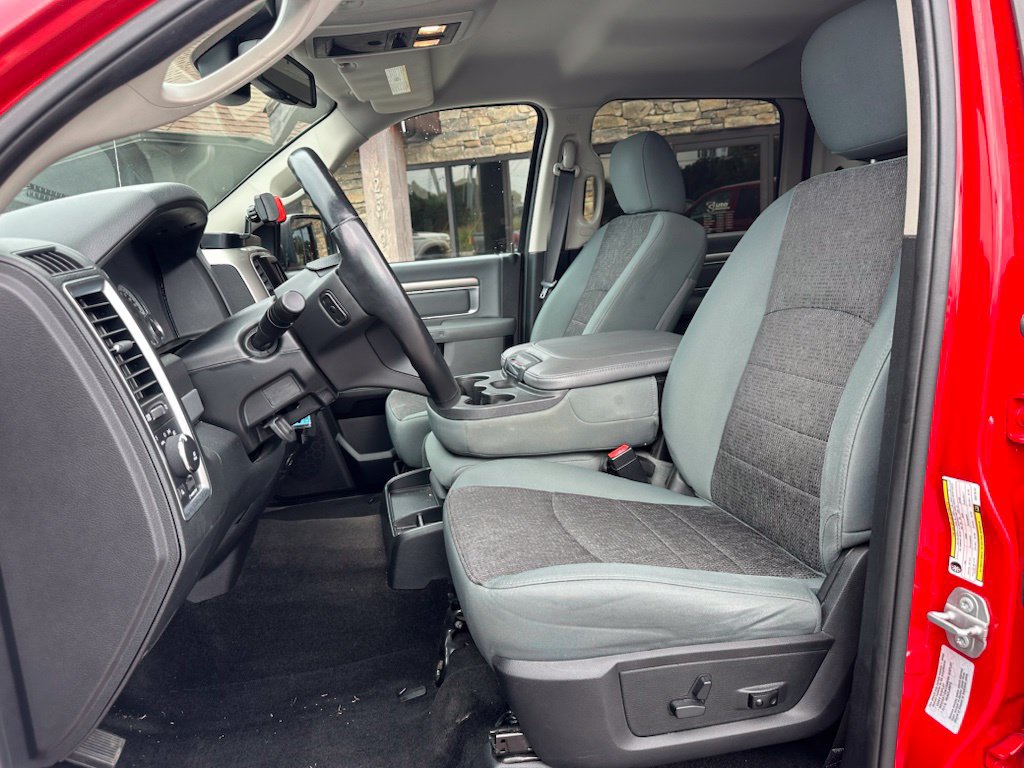 Used 2016 RAM 1500 Big Horn AWD/4WD image 11