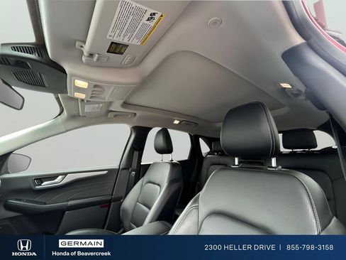 Used 2023 Ford Escape Platinum AWD/4WD image 13
