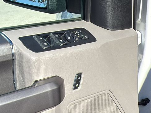 Used 2020 Ford F150 XLT w/ Equipment Group 302A Luxury image 12